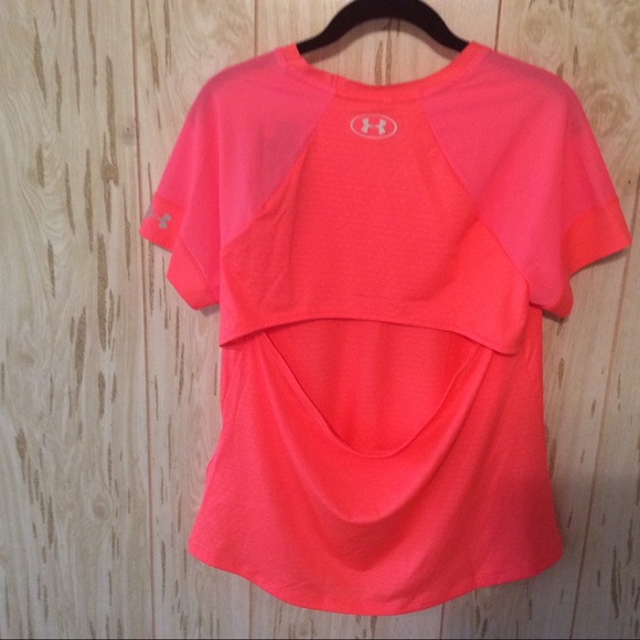 Under Armour Tops - Under Armour Cut-out Back Running T-Shirt XL